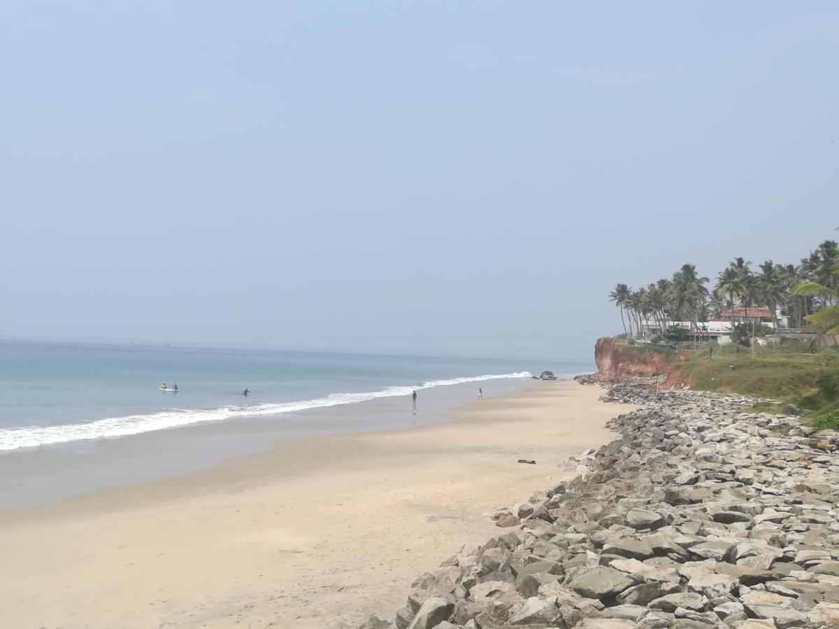 Sukriti Beach Resort Varkala Exterior foto