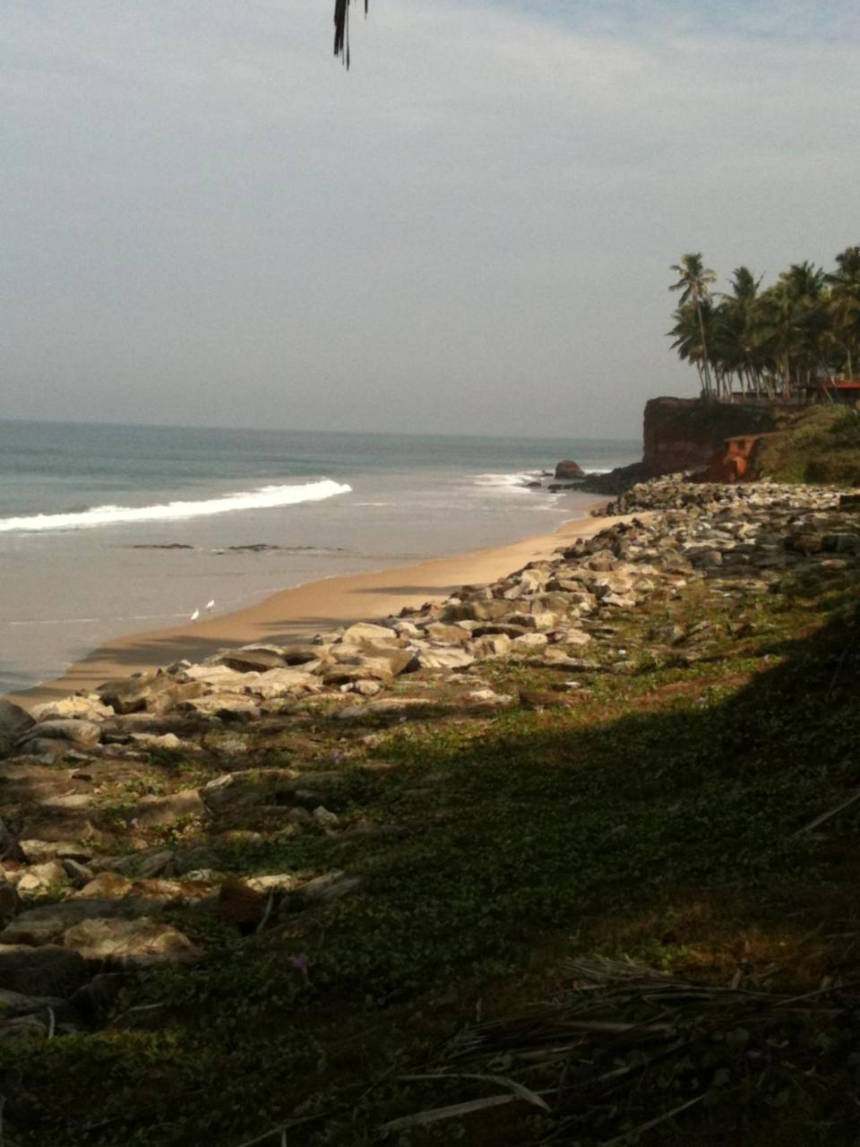 Sukriti Beach Resort Varkala Exterior foto