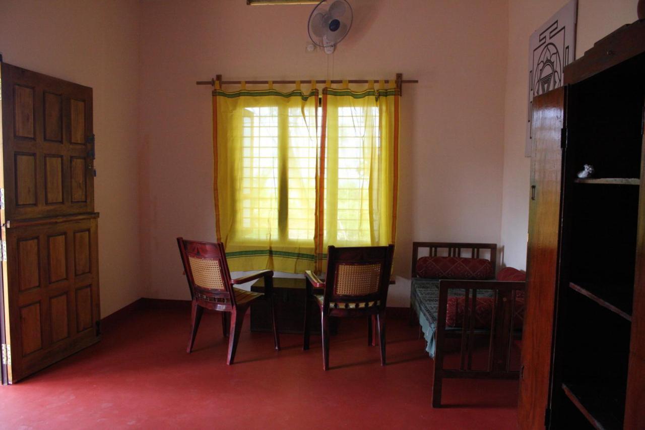 Sukriti Beach Resort Varkala Exterior foto
